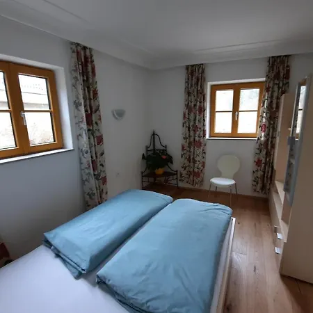 Und Διαμέρισμα Idolsberg